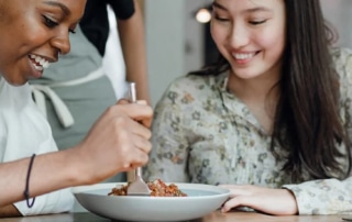 CX GUIDE FOR RESTAURANTS & HOSPITALITY